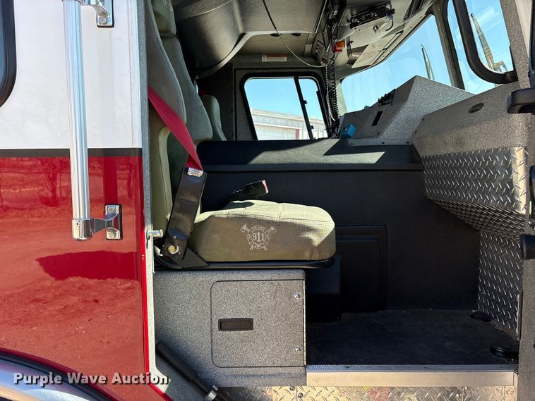 image for item ES8553 2013 E-one Cyclone ladder fire truck