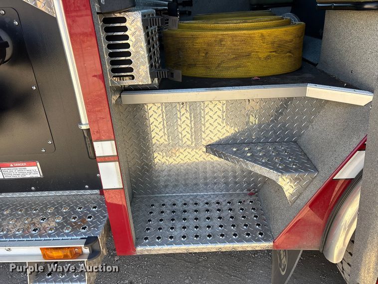 image for item ES8553 2013 E-one Cyclone ladder fire truck