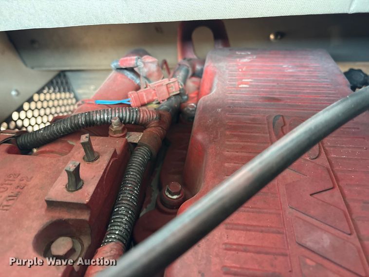 image for item ES8553 2013 E-one Cyclone ladder fire truck