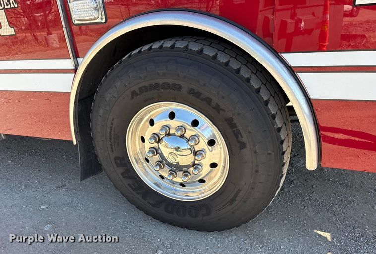 image for item ES8553 2013 E-one Cyclone ladder fire truck