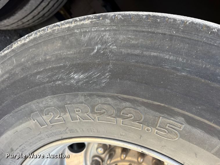 image for item ES8553 2013 E-one Cyclone ladder fire truck