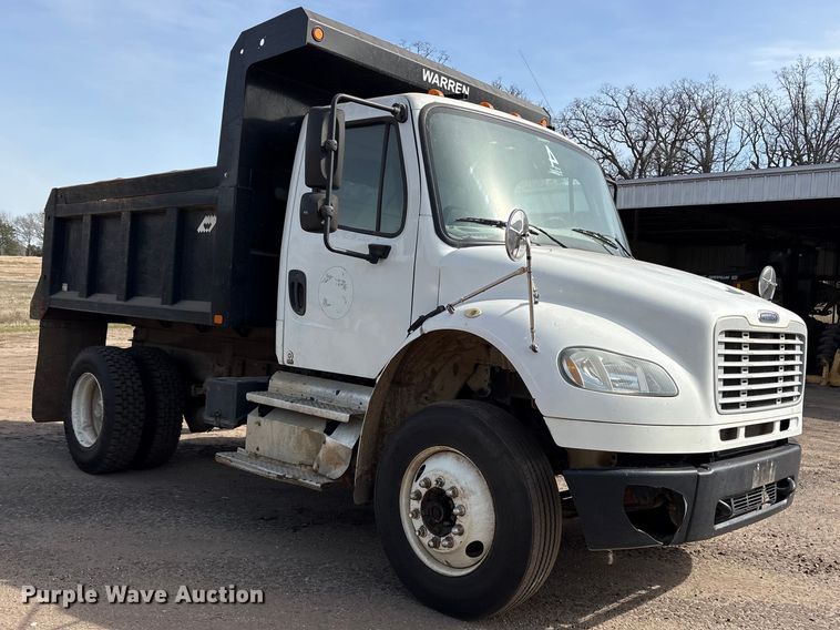 image for item ES8590 2013 Freightliner Business Class M2 dump truck