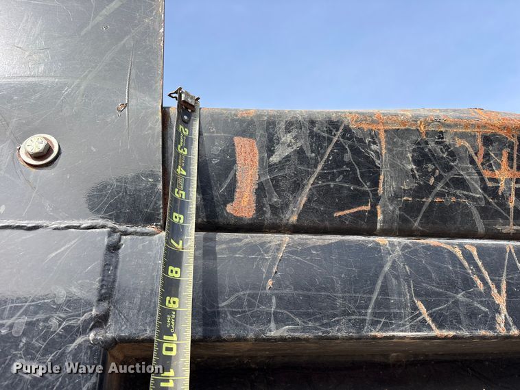 image for item ES8590 2013 Freightliner Business Class M2 dump truck