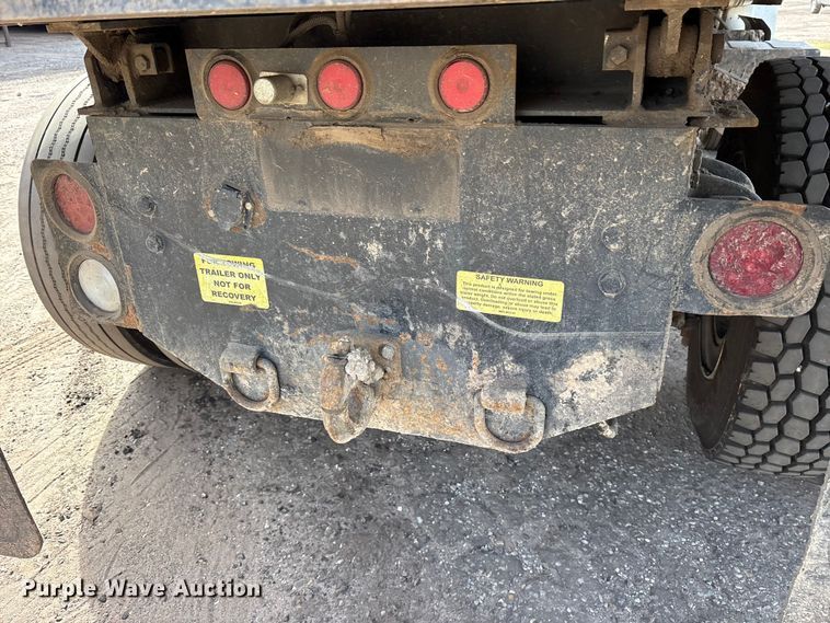 image for item ES8590 2013 Freightliner Business Class M2 dump truck