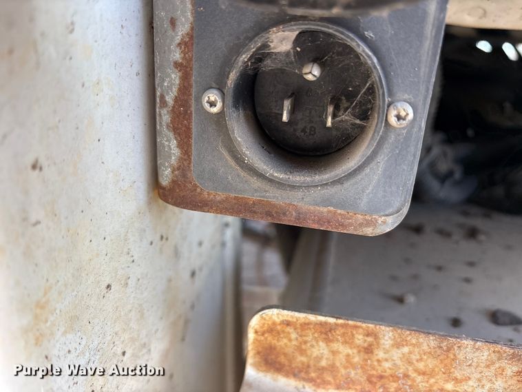 image for item ES8590 2013 Freightliner Business Class M2 dump truck