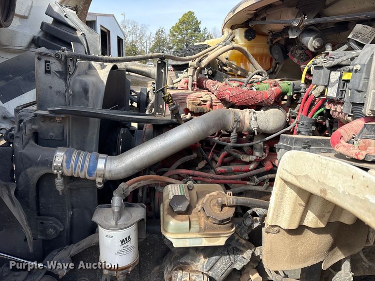 image for item ES8590 2013 Freightliner Business Class M2 dump truck