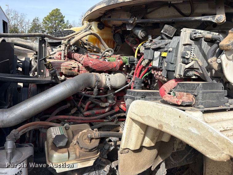 image for item ES8590 2013 Freightliner Business Class M2 dump truck