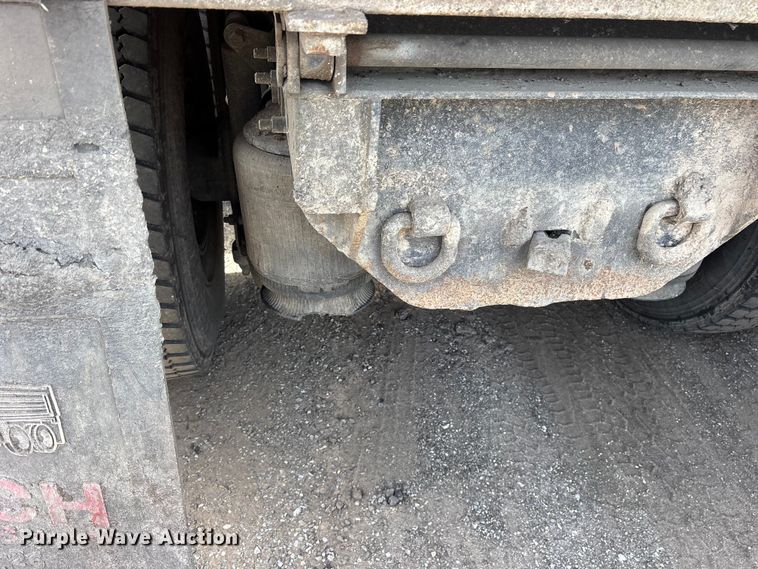 image for item ES8591 2010 International ProStar dump truck