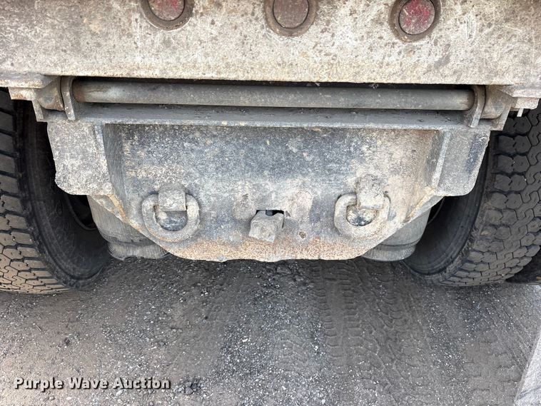 image for item ES8591 2010 International ProStar dump truck