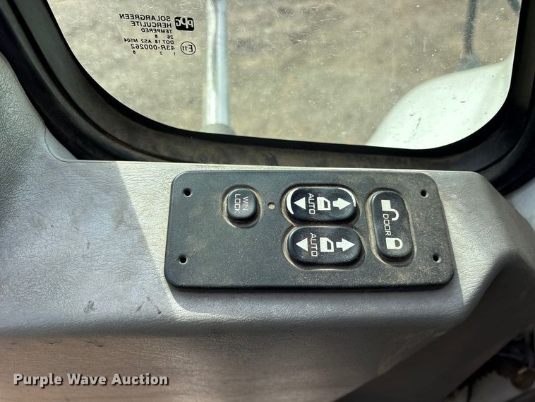 image for item ES8591 2010 International ProStar dump truck