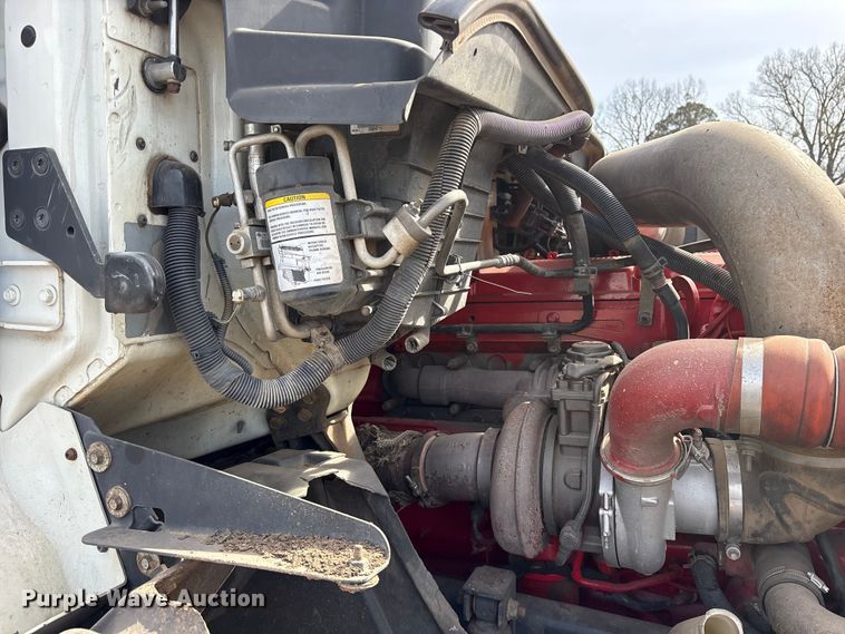 image for item ES8591 2010 International ProStar dump truck