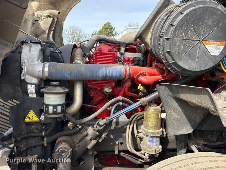 image for item ES8591 2010 International ProStar dump truck