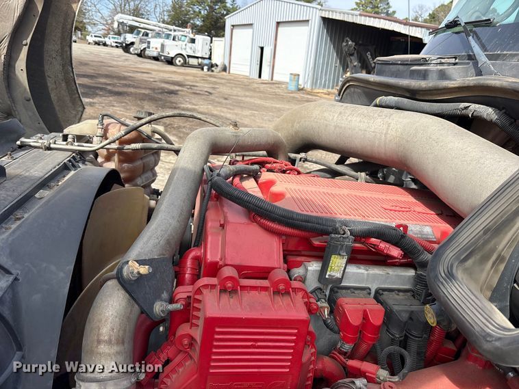 image for item ES8591 2010 International ProStar dump truck