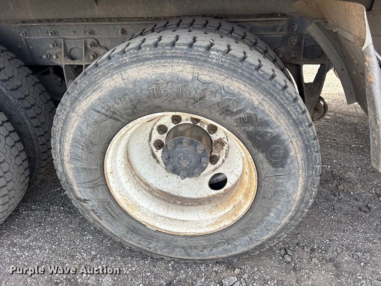 image for item ES8591 2010 International ProStar dump truck