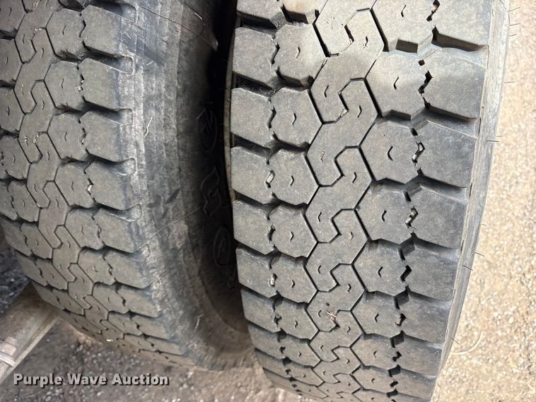 image for item ES8591 2010 International ProStar dump truck