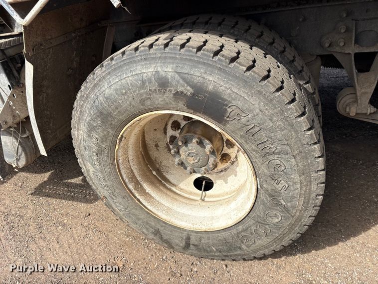 image for item ES8591 2010 International ProStar dump truck