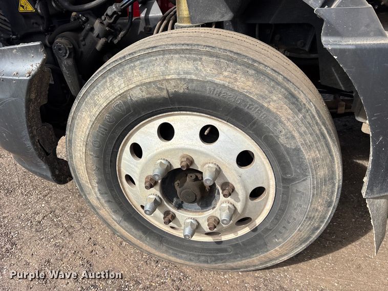 image for item ES8591 2010 International ProStar dump truck