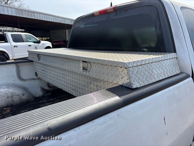 image for item ES8594 2004 Ford F150 Ext. Cab pickup truck