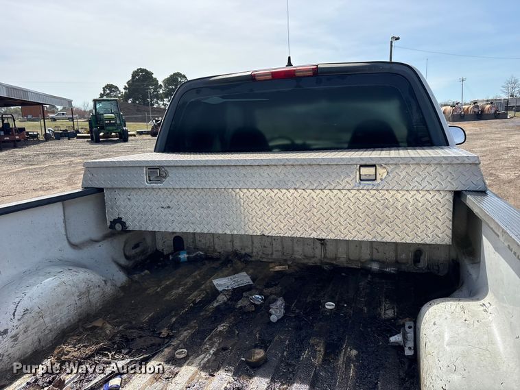 image for item ES8594 2004 Ford F150 Ext. Cab pickup truck