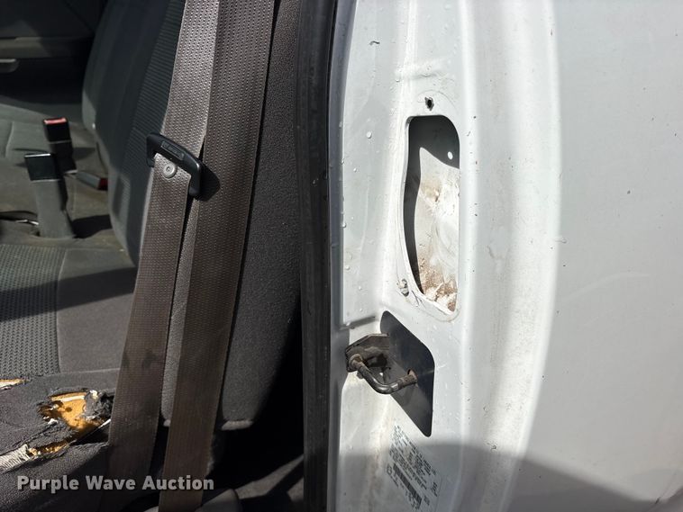 image for item ES8594 2004 Ford F150 Ext. Cab pickup truck