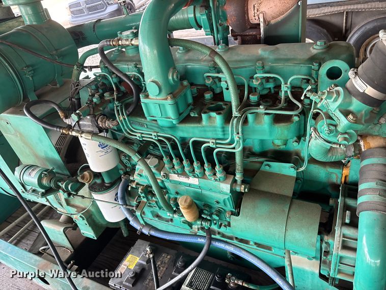 image for item ES8595 Onan 100 GenSet generator