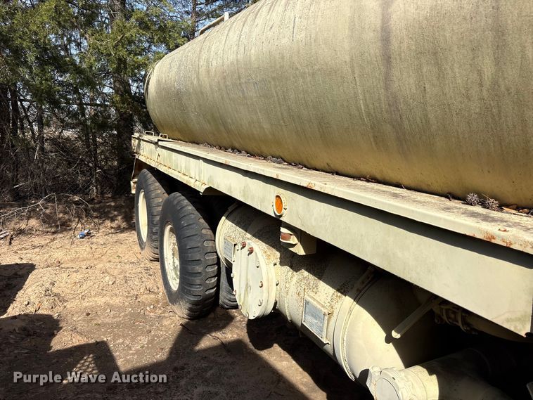 image for item ES8601 1990 Eastern Technologies M969AI fuel trailer