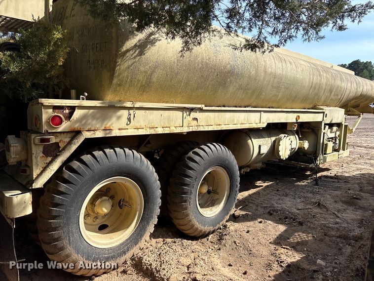 image for item ES8601 1990 Eastern Technologies M969AI fuel trailer