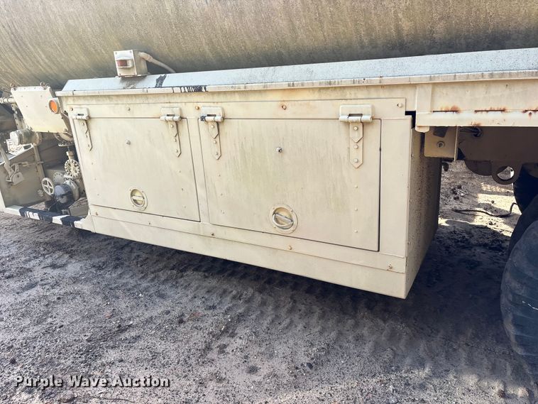 image for item ES8601 1990 Eastern Technologies M969AI fuel trailer