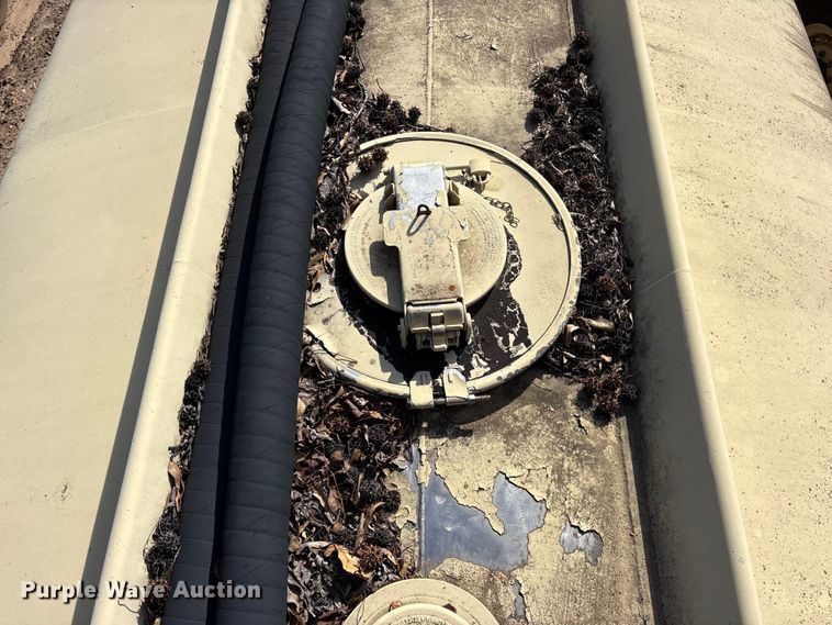 image for item ES8601 1990 Eastern Technologies M969AI fuel trailer