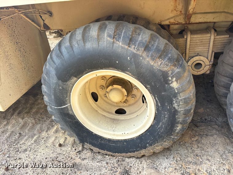 image for item ES8601 1990 Eastern Technologies M969AI fuel trailer