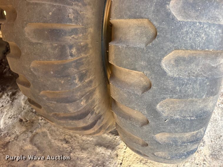 image for item ES8601 1990 Eastern Technologies M969AI fuel trailer