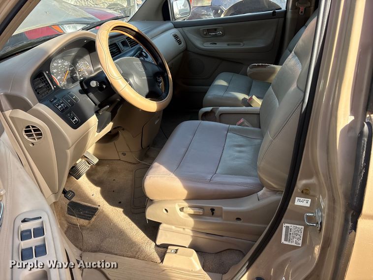 image for item ES8603 1999 Honda Odyssey van