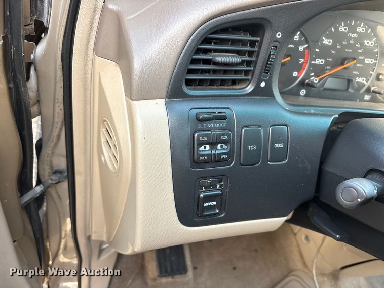 image for item ES8603 1999 Honda Odyssey van