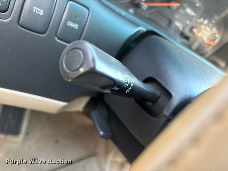 image for item ES8603 1999 Honda Odyssey van