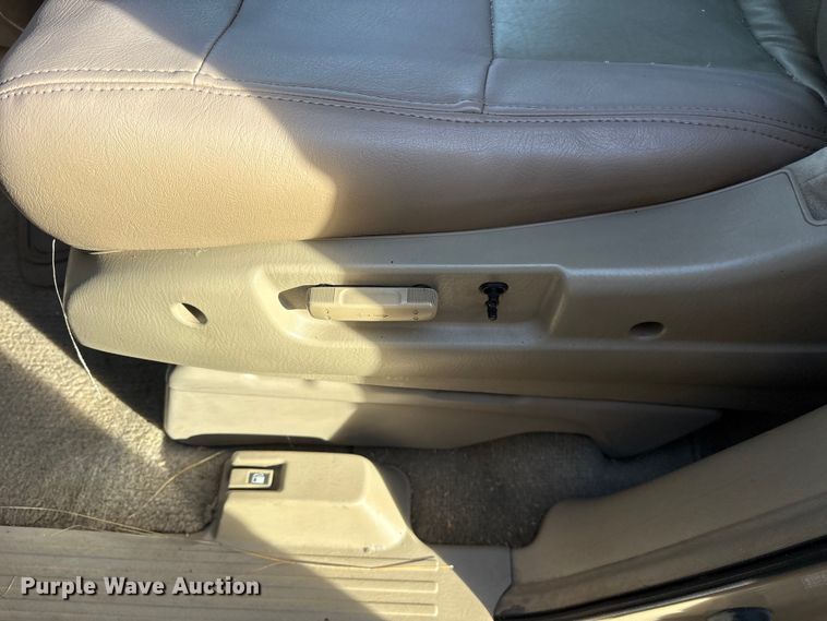 image for item ES8603 1999 Honda Odyssey van