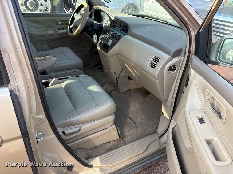 image for item ES8603 1999 Honda Odyssey van