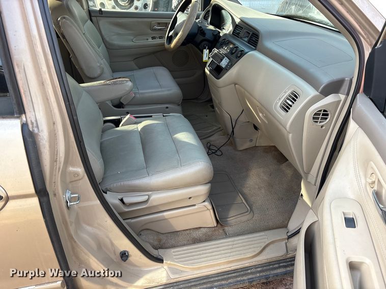 image for item ES8603 1999 Honda Odyssey van