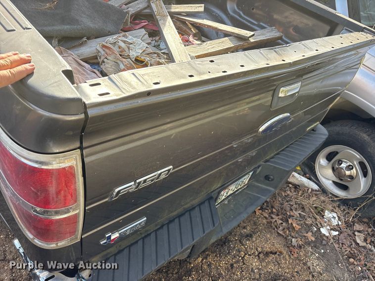 image for item ES8604 2011 Ford F150 Crew Cab pickup truck