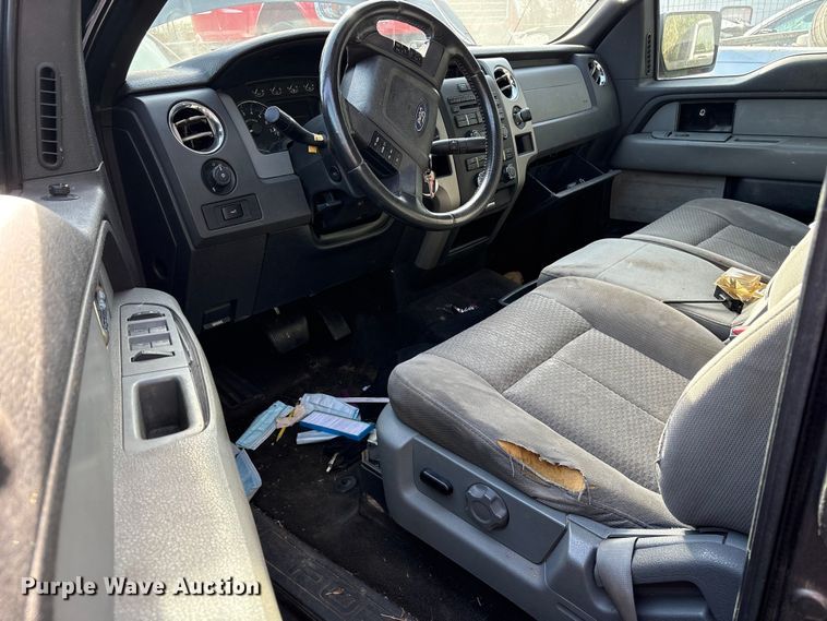 image for item ES8604 2011 Ford F150 Crew Cab pickup truck