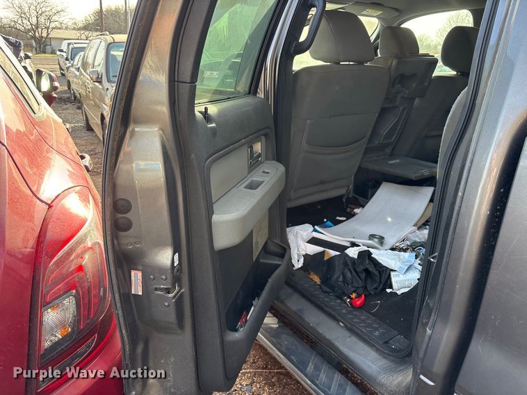 image for item ES8604 2011 Ford F150 Crew Cab pickup truck