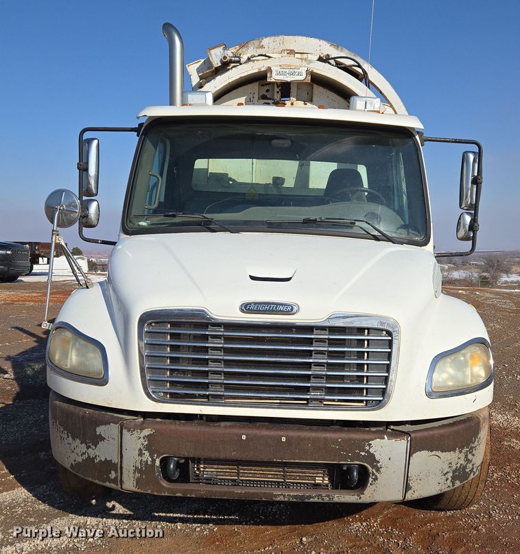 image for item ET1222 2006 Freightliner M2 refuse truck