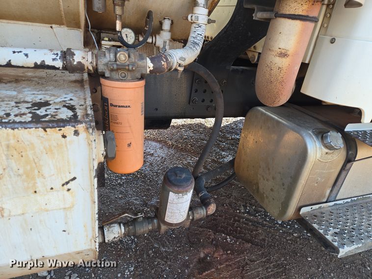 image for item ET1222 2006 Freightliner M2 refuse truck