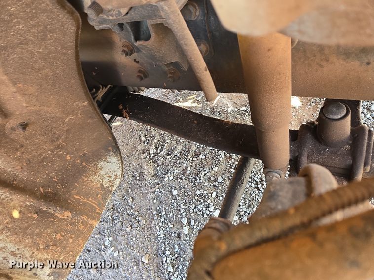 image for item ET1222 2006 Freightliner M2 refuse truck