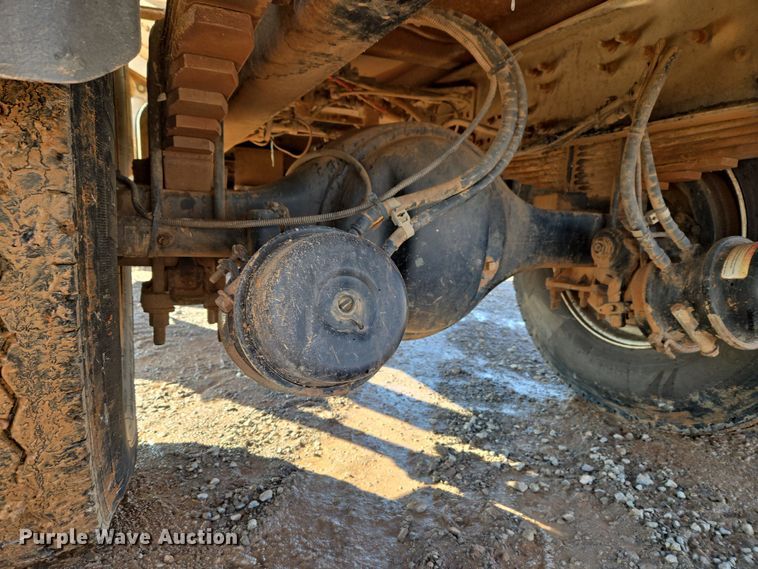 image for item ET1222 2006 Freightliner M2 refuse truck