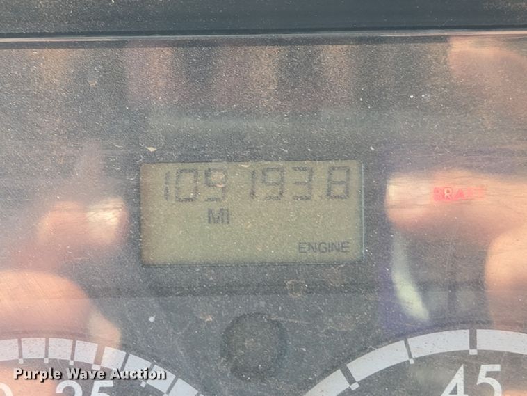 image for item ET1222 2006 Freightliner M2 refuse truck