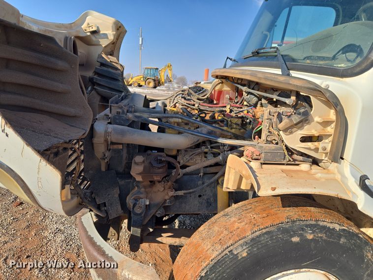 image for item ET1222 2006 Freightliner M2 refuse truck