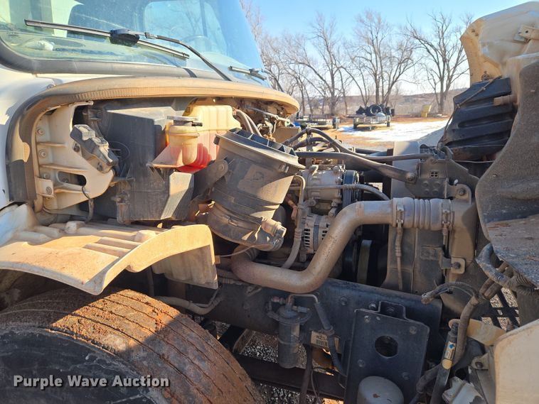 image for item ET1222 2006 Freightliner M2 refuse truck