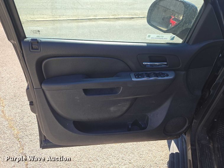 image for item ET1285 2014 Chevrolet Tahoe Police SUV