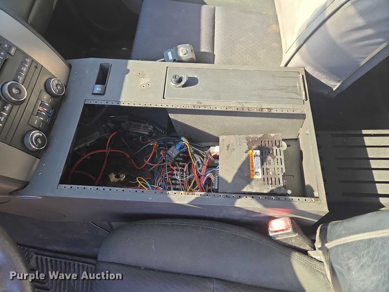 image for item ET1285 2014 Chevrolet Tahoe Police SUV