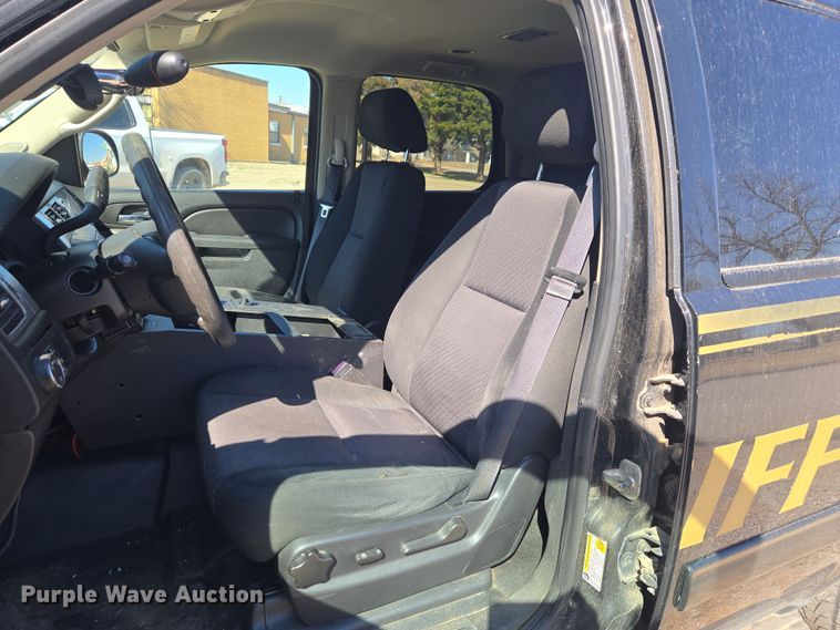 image for item ET1286 2013 Chevrolet Tahoe Police SUV